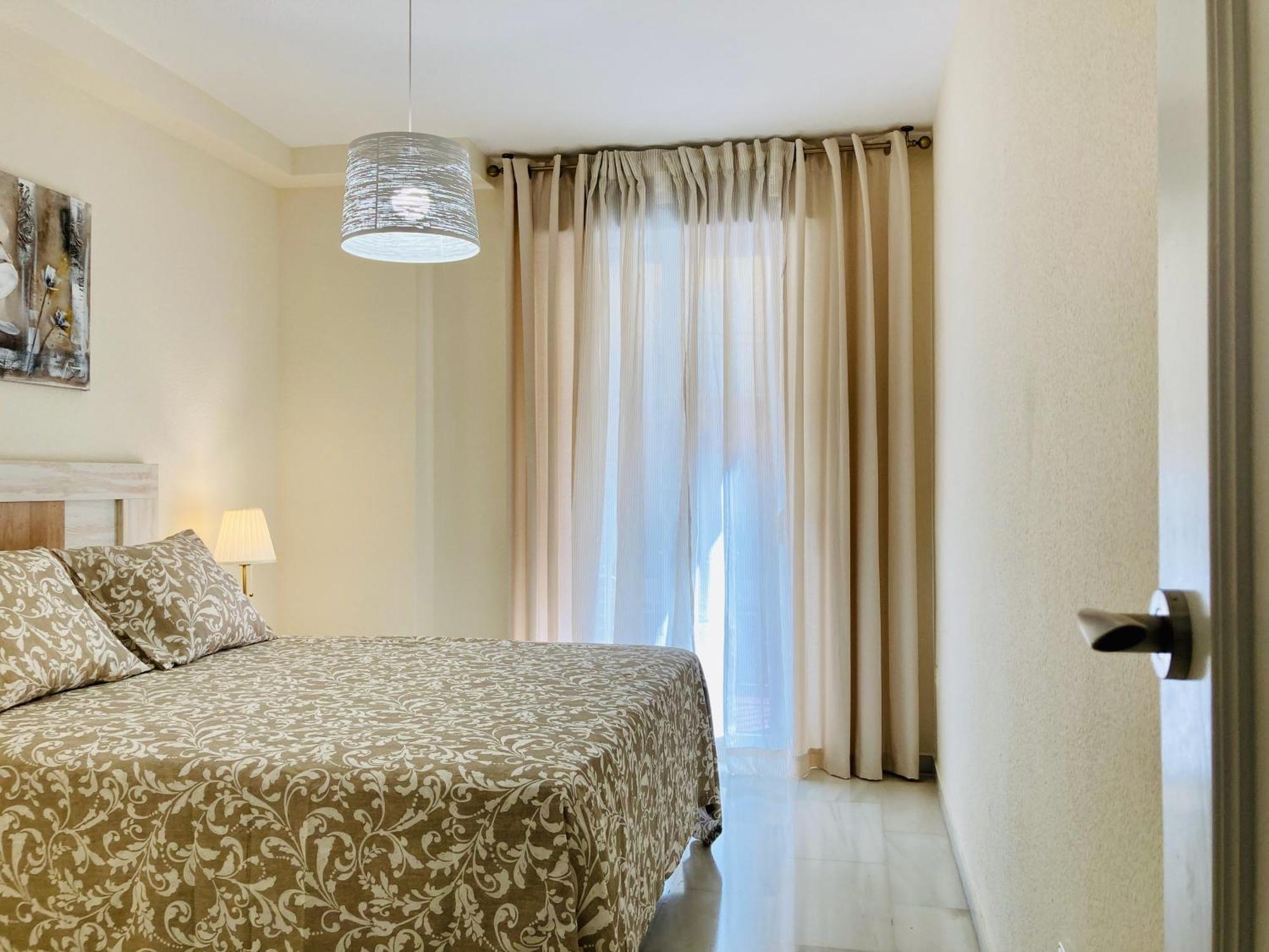 Alboran Costa Del Sol Apartment Estepona Ngoại thất bức ảnh